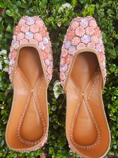 Peachy hive